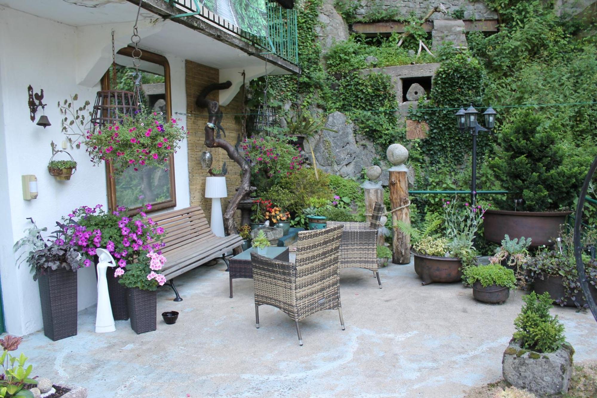 Olliergues Studio Malou, Cuisine, Salle D'Eau, Terrasse Amenagee מראה חיצוני תמונה