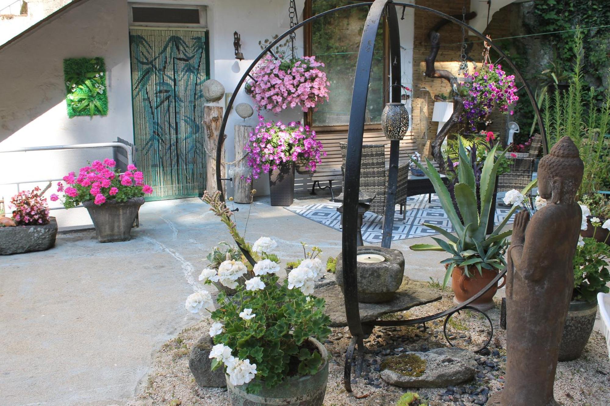 Olliergues Studio Malou, Cuisine, Salle D'Eau, Terrasse Amenagee מראה חיצוני תמונה