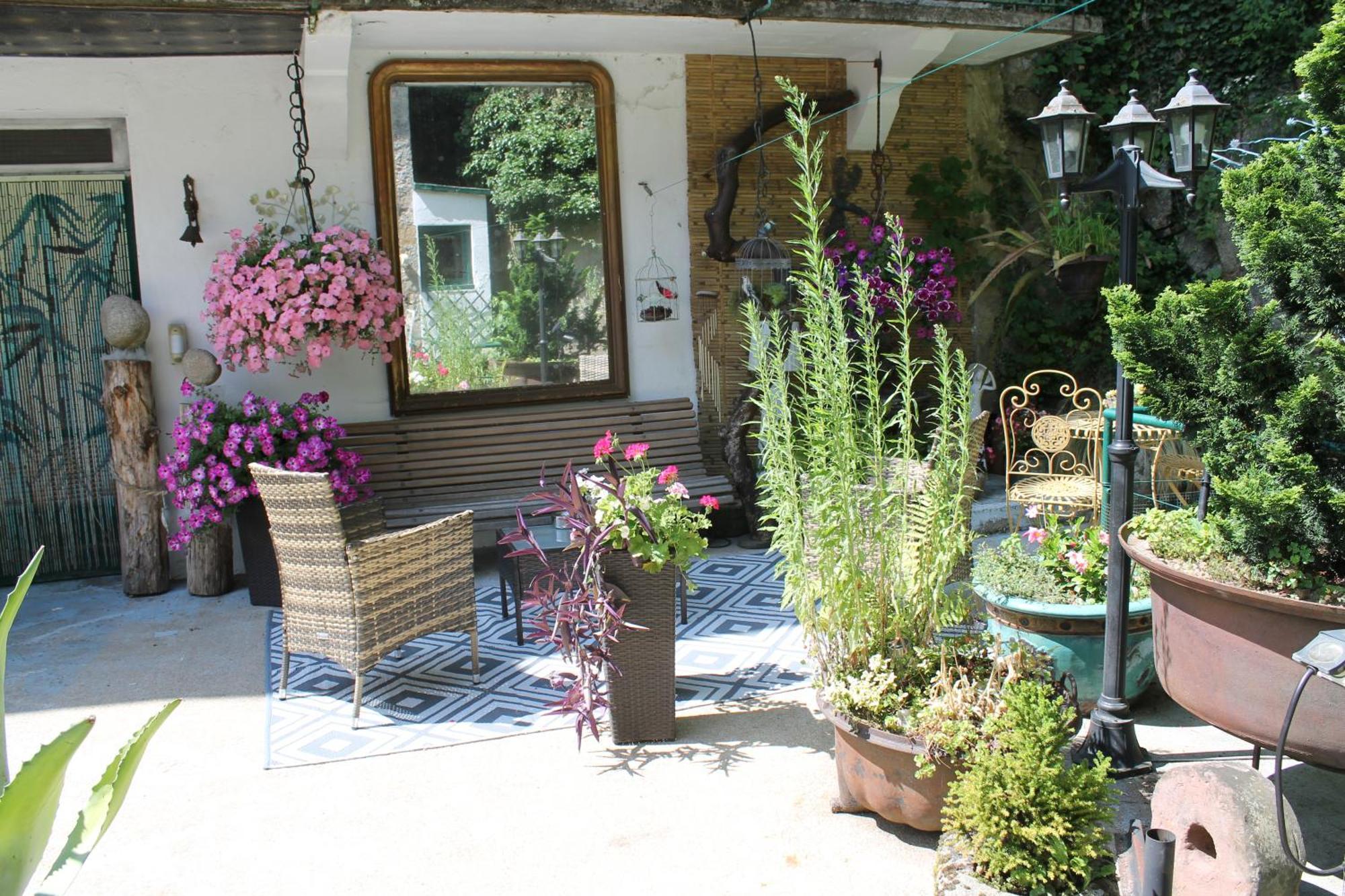 Olliergues Studio Malou, Cuisine, Salle D'Eau, Terrasse Amenagee מראה חיצוני תמונה